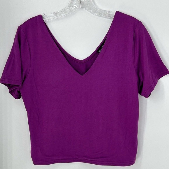 Set of Brit & Bri Women Size L One Black & One Pink Neck Crop Top Short Sleeves - Picture 14 of 14